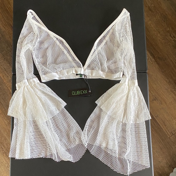 Dolls Kill Other - DK277-1-NWT- Dolls Kill ClubExx White Fishnet Bell Sleeve Top-XXL